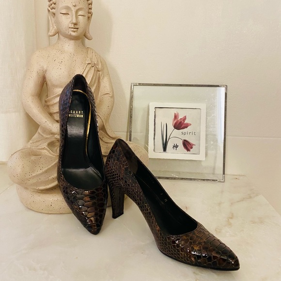 *Crocodile* Weitzman pumps - Picture 2 of 8